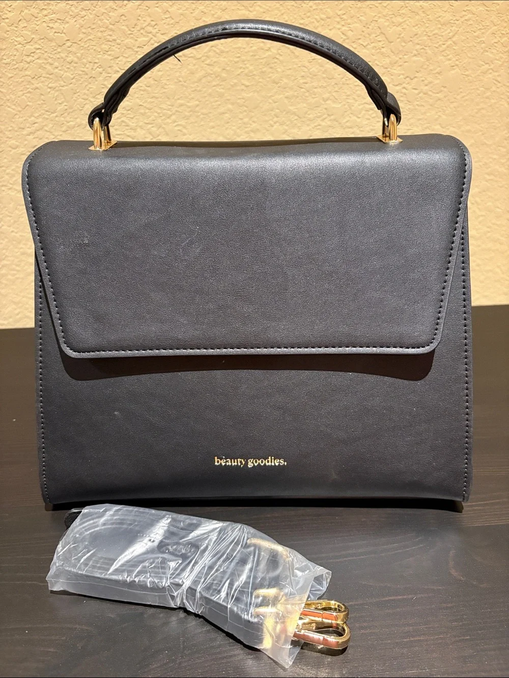 Black Top-Handle Women’s Insulated Bag